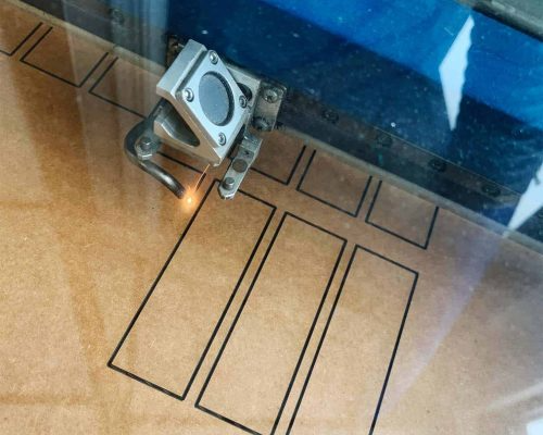 Laser engraving q2astwfnr0tdh5l68j8fuhlgip7ahlqev1cer6dcww